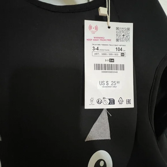 Zara kids' Halloween Bat costume. - Picture 4 of 4